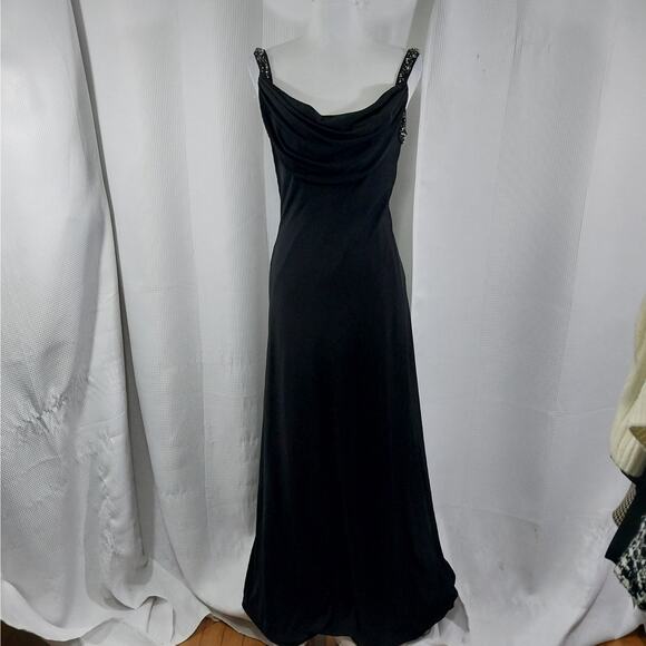 NWT! CALVIN KLEIN! GORGEOUS JEWELED/,BEADED STRAPS BLACK STRETCH KNIT GOWN! SZ 6 - Picture 2 of 11